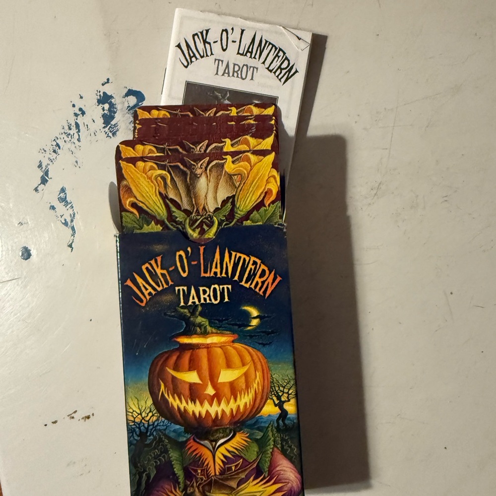Jack-O'-Lantern Tarot Deck